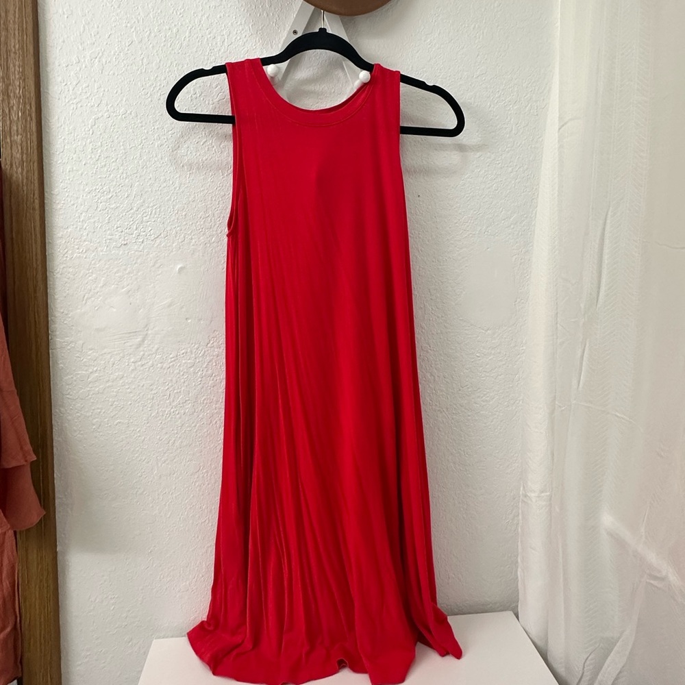 Stretchy Flowy Red Dress